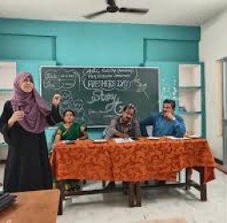 ஏவிசி கல்லூரியில்  ஆங்கிலத்தில்  கதை சொல்லுதல் போட்டி