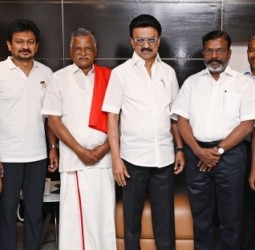 முதல்வர் ஸ்டாலினை திமுக கூட்டணிக்கட்சித் தலைவர்கள் சந்தித்துப் பேசினர்