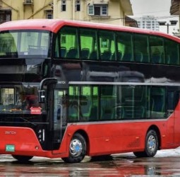 சென்னையில் மீண்டும்   ஈரடுக்கு பஸ்கள்  •20 மின்சார வாகனங்கள் இயக்கம்