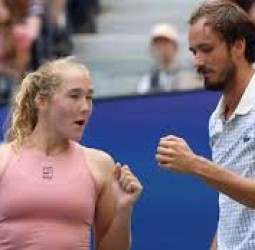 அமெரிக்க ஓபன் டென்னிஸ்: கலப்பு இரட்டையரில் மெத்வதேவ் ஜோடி அதிர்ச்சி தோல்வி