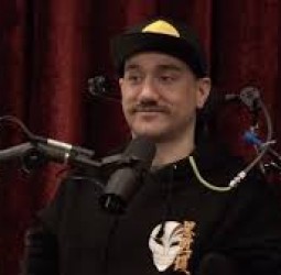 புதிய தொழில் தொடங்கும் திட்டத்தில் உள்ளேன்'' - மூளையில் சிப் பொருத்திக் கொண்ட முதல் நபர் பகிர்வு