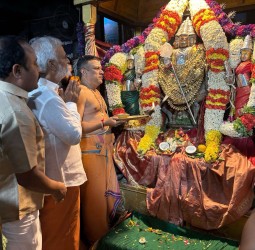 திருத்தணி சுப்பிரமணிய சுவாமி திருக்கோவிலில் நேற்று ஆடிக் கிருத்திகை திருவிழா