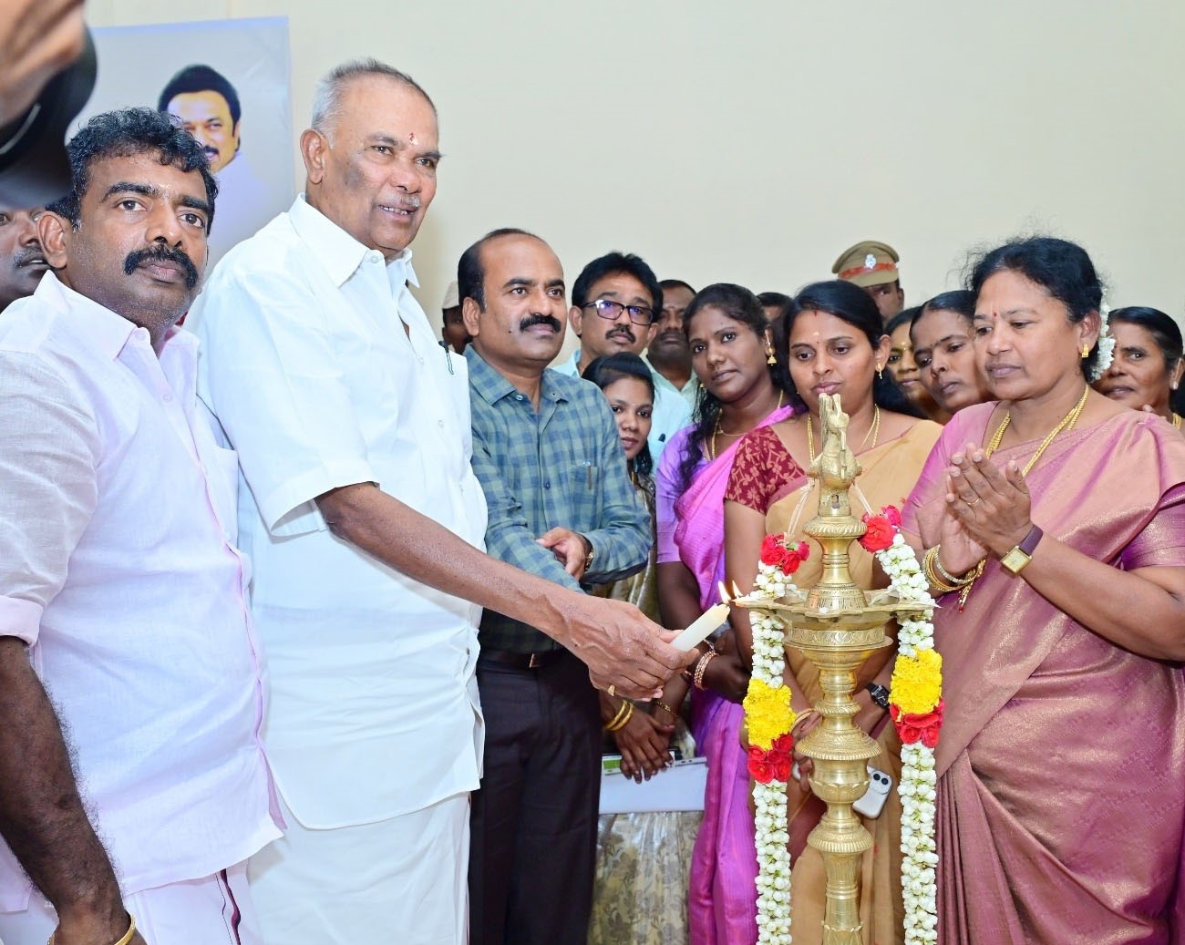 மானூரில் ரூ.12.58 கோடியில் கட்டப்பட்டுள்ள அரசு கலை மற்றும் அறிவியல் கல்லூரி கட்டிட திறப்பு விழா