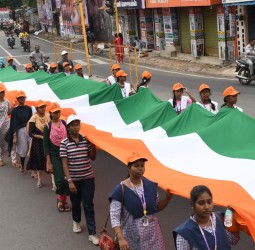 புதுச்சேரியில் நடந்த போதையில்லா தேசத்தை உருவாக்கும் விழிப்புணர்வு பேரணி