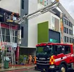 இந்திய தொழிலாளர்களுக்கு சிங்கப்பூர் அரசு பாராட்டு