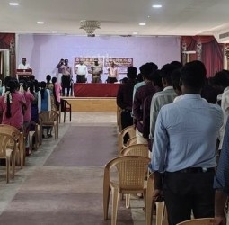 இந்திலியில் உள்ள டாக்டர்.ஆர்.கே.எஸ்.கலை மற்றும் அறிவியல் கல்லூரியில் போதை ஒழிப்பு விழிப்புணர்வு