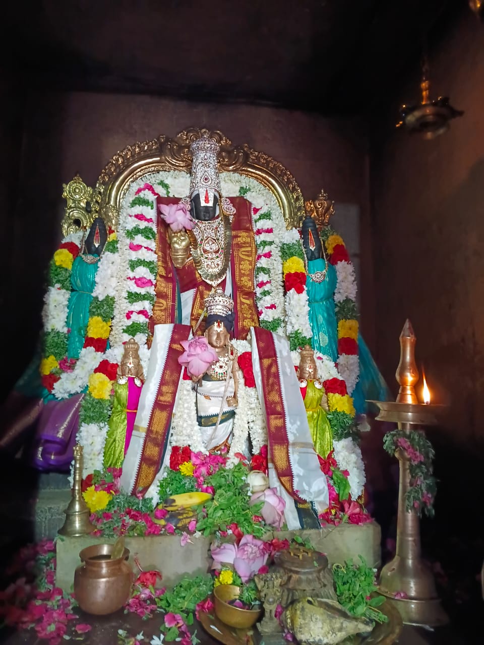 ஸ்ரீ வெங்கடாஜலபதி திருக்கோவில் மண்டலாபிஷேக விழா