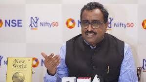 சீனாவுக்கு எதிராக இந்தியாவை திருப்புவதற்கான அமெரிக்காவின் முயற்சியே 25% வரி விதிப்பு - ராம் மாதவ்