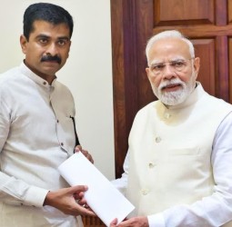 மோடியுடன்   துரைவைகோ  திடீர்சந்திப்பு