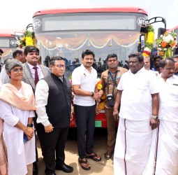 சென்னையில் முதல் முறையாக ஏசி மின்சார பேருந்து சேவை