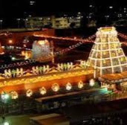 திருப்பதிக்கு 121 கிலோ தங்கம் நன்கொடை கொடுத்த பிரபல தொழிலதிபர்!