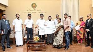 விபத்தில் உயிரிழந்த அரசு ஊழியர்கள் குடும்பத்துக்கு ரூ.4.38 கோடி உதவித்தொகை ஸ்டாலின் வழங்கினார்