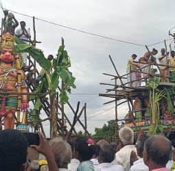 ஸ்ரீ வழித்துணை விநாயகர் மற்றும் வீர ஆஞ்சநேயர் கோயில்களில் நேற்று குடமுழுக்கு விழா