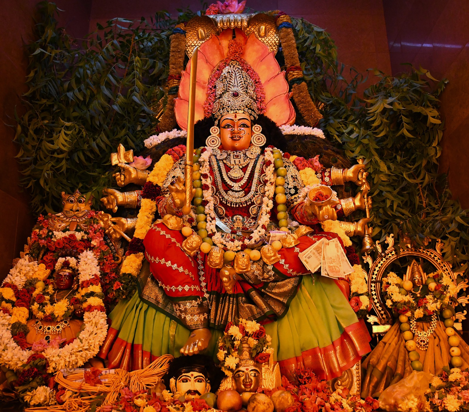 சேலத்தில் அருள்பாலித்த ஐயந்திருமாளிகை மாரியம்மன்