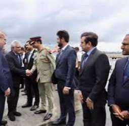 பாகிஸ்தான் வெளியுறவுத்துறை மந்திரி வங்காளதேசம் பயணம்