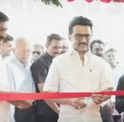 ஓராண்டு முதுநிலை பட்டப்படிப்பு ; சென்னையில் இதழியல் கல்வி நிறுவனம்: முதல்வர் ஸ்டாலின் துவக்கி வைத்தார்