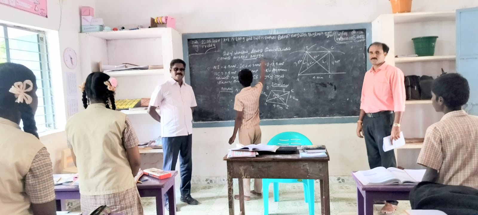 THIRAN பயிற்சி வகுப்பு தண்டலை நடுநிலைப் பள்ளியில் கல்வி அலுவலர் ஆய்வு