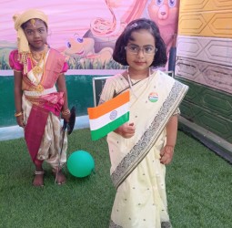 காட்டுமன்னார்கோயில் கிட்ஸ் பரடைஸ் இன்டர்நேஷனல் மழையலர் பள்ளியில் 79 வது சுதந்திர தினவிழா