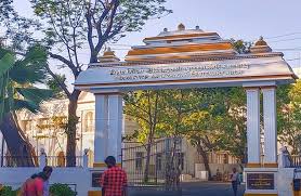 6-10 வகுப்புகளுக்கு உடற்கல்வி பாட நூல்: பள்ளிக் கல்வித் துறை வெளியீடு