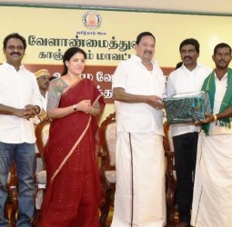 காஞ்சிபுரத்தில் உயிர்ம வேளாண்மையின் அவசியம் மற்றும் முக்கியத்துவத்தை வலியுறுத்தி நடந்த கண்காட்சி