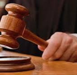 வடகிழக்கு மாநிலத்தின் முதல் திருநங்கை மருத்துவரின் சான்றிதழ்களில் பெயர், பாலினத்தை மாற்ற நீதிமன்றம் உத்தரவு