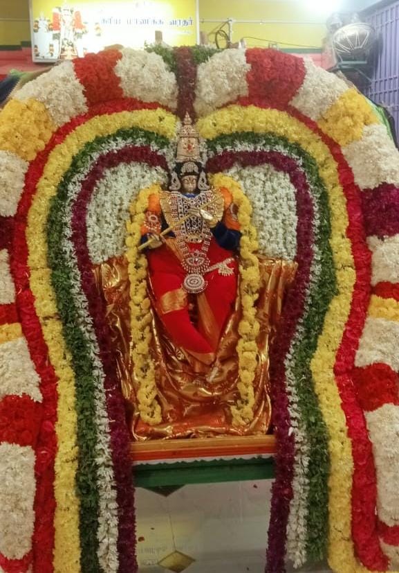 ஸ்ரீ கரியமாணிக்க பெருமாள் கோவிலில் உறியடி வைபவம்