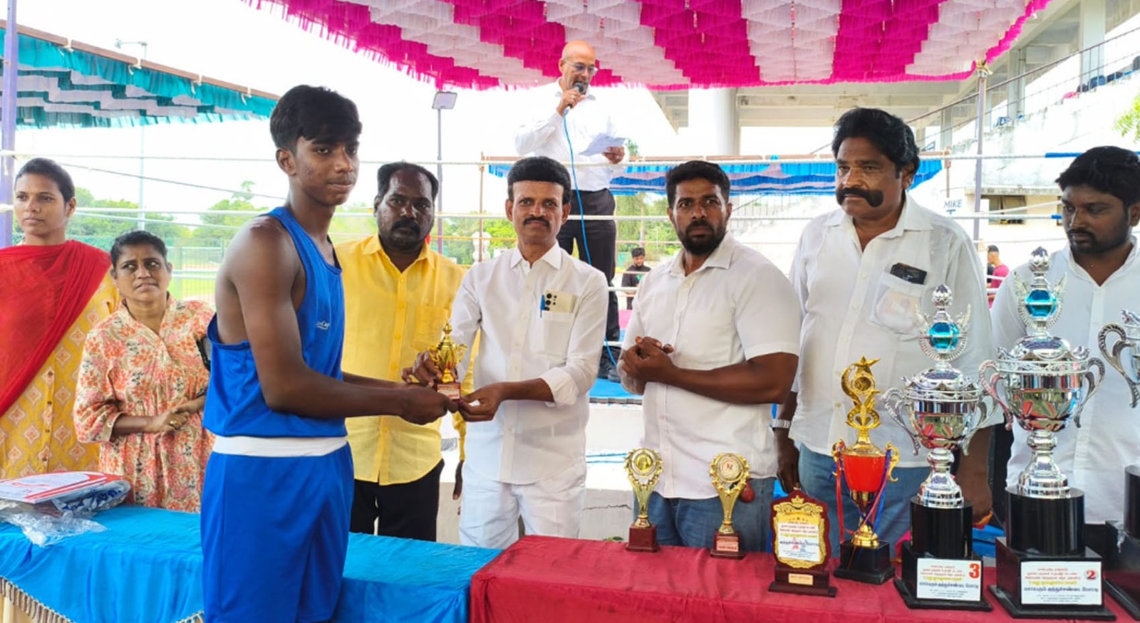 உதயநிதி பிறந்தநாளை முன்னிட்டு நடந்த மாநில அளவிலான குத்துச்சண்டை போட்டி