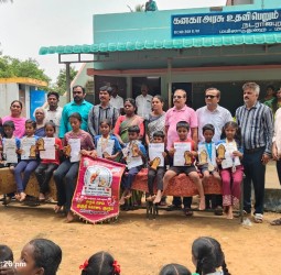 குமரி மாவட்டம் கிள்ளியூர் வட்டார வளர்ச்சி அலுவலகத்தில் மீன்வளம் மற்றும் ஊரக வளர்ச்சித்துறை சார்பில் நலத்திட்ட உதவிகள்