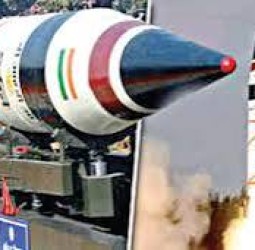 அக்னி-5’ ஏவுகணை சோதனை வெற்ற: 5,000 கி.மீ தூரம் சென்று இலக்கை தாக்​கும் திறன் படைத்​தது