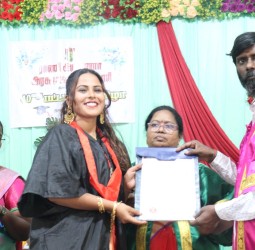 ராணி அண்ணா அரசு மகளிர் கல்லூரியில் 40-வது பட்டமளிப்பு விழா