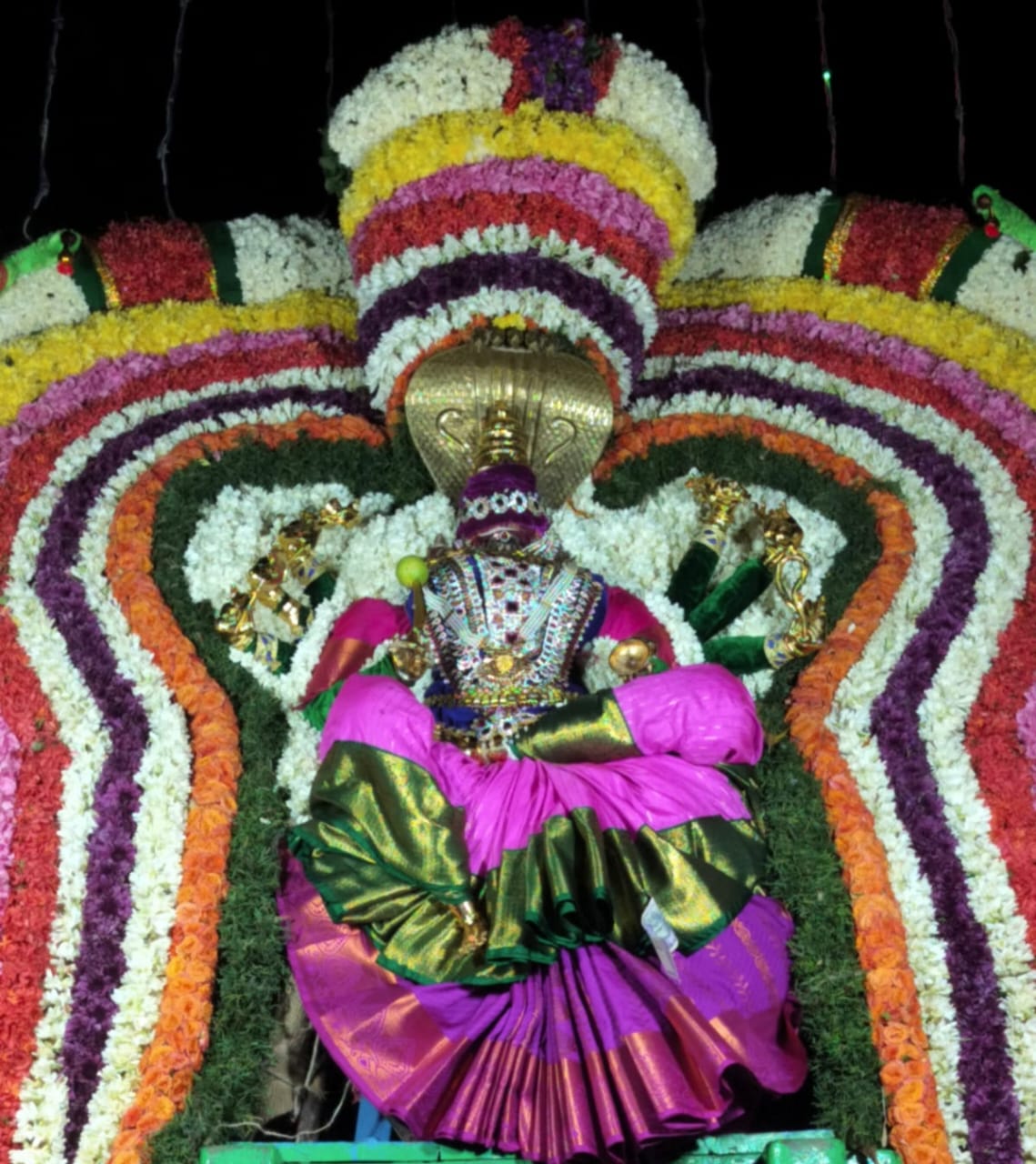 செய்யாறு அருகே அனக்காவூரில் அருள்மிகு ஸ்ரீ ரேணுகாம்பாள் கோயில் கூழ்வார்க்கும் திருவிழா கோலாகலம்: