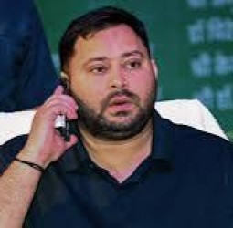 பிரதமர் குறித்த விமர்சனத்துக்காக எஃப்ஐஆர் பதிவு பற்றி பயப்படவில்லை: தேஜஸ்வி யாதவ்