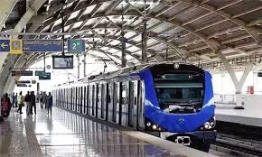 சென்னை மெட்ரோ ரெயில் நிறுவனத்தில் தொழில்நுட்பக் கோளாறு: டிக்கெட் எடுப்பதில் சிக்கல்