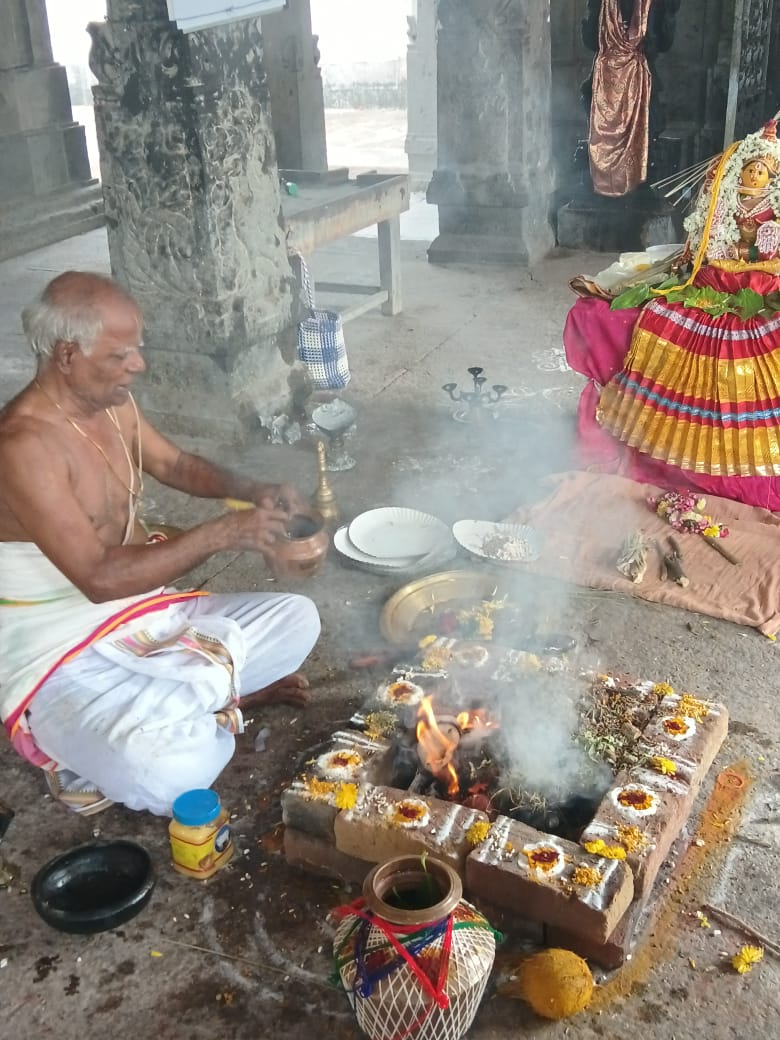 வரலெட்சுமி விரதம் மற்றும் மஹா லக்ஷ்மி ஹோமம்!