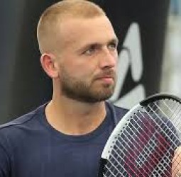 அமெரிக்க ஓபன் டென்னிஸ் தரவரிசை இல்லாமல் 4:46 மணிநேரம் போராடிய வீரர்கள்