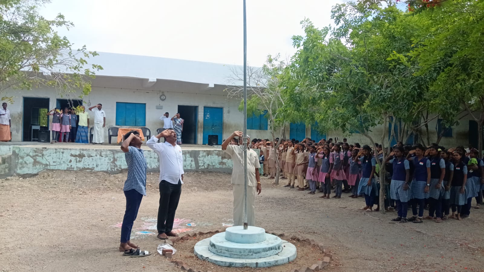 விளாத்திகுளம் தாலுகா பூதலாபுரம் அரசு மேல்நிலைப் பள்ளியில் 79 வது சுதந்திரதின விழா