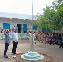 விளாத்திகுளம் தாலுகா பூதலாபுரம் அரசு மேல்நிலைப் பள்ளியில் 79 வது சுதந்திரதின விழா