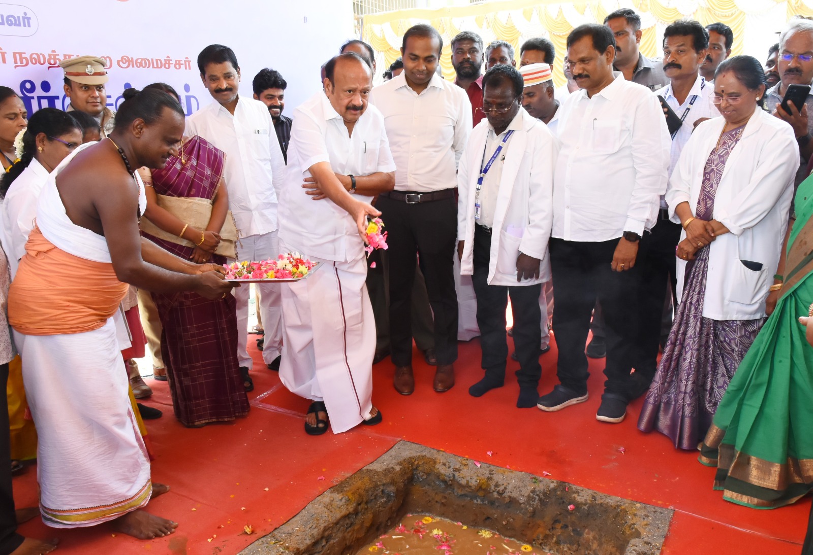 கடலூர் அரசு தலைமை மருத்துவமனையில் ரூ.8.58 கோடியில் செவிலியர் பயிற்சி பள்ளி மாணவிகளுக்கு தங்கும் விடுதி