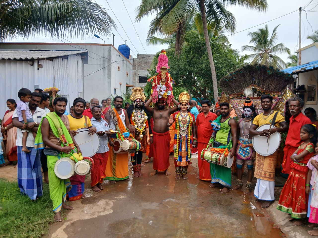 போச்சம்பள்ளி வட்டம், நாகரசம்பட்டி கிராமத்தில் ஓம் சக்தி கஞ்சி விழா