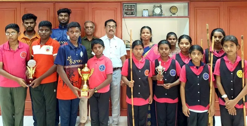 நாமக்கல் சிலம்ப போட்டியில் குறிஞ்சி பள்ளி மாணவர்கள் சாதனை