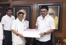 திமுகவில் இணைந்தார் அதிமுக முன்னாள் எம்பி மைத்ரேயன்