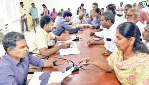 குறைதீர் கூட்டம்: 276 மனுக்கள் அளிப்பு