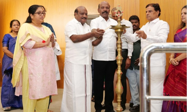 பாலின உளவியல் குறித்த கண்காணிப்பு மற்றும் விழிப்புணர்வு