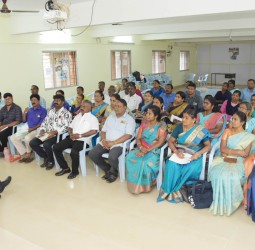 மாற்றுத் திறனாளிகளுக்கு மறுவாழ்வு அளிப்பது தொடர்பான பயிற்சி வகுப்பு