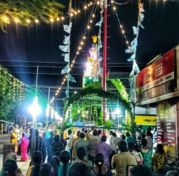 புனித ஆரோக்கிய மாதா தங்கத்தேர் கெபியின் ஆண்டு திருவிழா