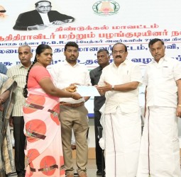 பி.எஸ்.என்.ஏ பொறியியர் கல்லூரியில் நடைபெற்ற டாக்டர் அம்பேத்கர் நினைவு நாளில் பொதுமக்களுக்கு நலத்திட்ட உதவி