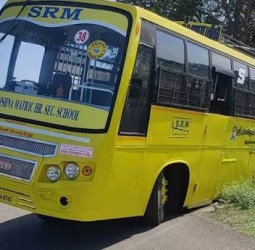 மேட்டுப்பாளையத்தில் தனியார் பள்ளி பேருந்துகள் தர பரிசோதனை