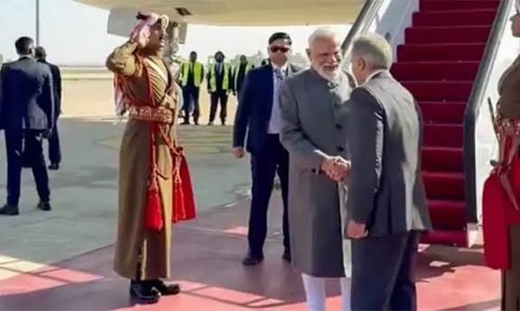 ஜோர்டான் சென்றடைந்தார் பிரதமர் மோடி