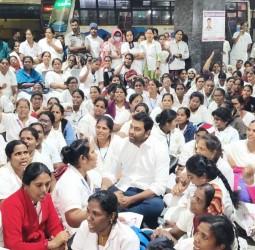 போராட்டத்தில் ஈடுபட்ட செவிலியர்களுக்கு தவெக நிர்வாகி ஆதவ் அர்ஜூனா ஆதரவு