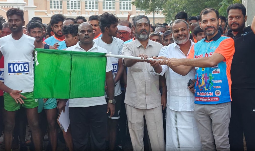 மதுரையில் நேற்று மதுரை 2025 ஆண்கள் மாரத்தான் போட்டி